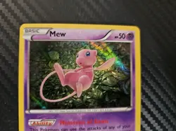Pokemon TCG #29/124 Mew Holo Rare XY Fates Collide LP - Image 3
