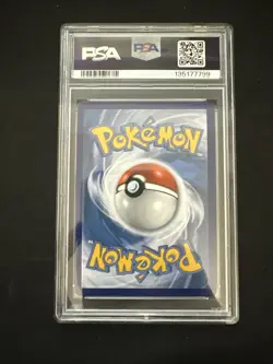 Pokemon TCG Umbreon v Holo Ultra Rare Card 094/203 Evolving Skies PSA 9 - Image 2