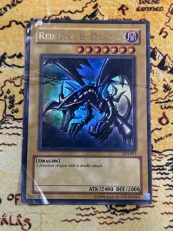Yugioh Red-Eyes B. Dragon SDJ-001 Ultra Rare Unlimited DMG - Image 1