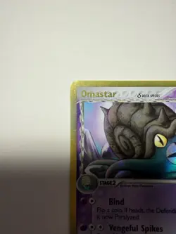 Omastar Pokemon Holon Phantoms 2006 Reverse Holo Stamped 13/110 LP - Image 3