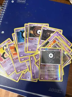 Pokemon TCG 100 Cards Pack 731329511228 - Image 2