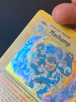 Machamp 8/102 Base set holo rare vintage WOTC pokemon card - Image 3