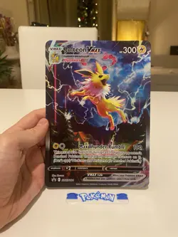 Pokemon TCG Jolteon VMAX Oversized SWSH184 Alt Art Full Art Jumbo Promo Mint - Image 2