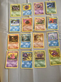 Pokemon Fossil complete uncommon/ common set of cards - Image 1