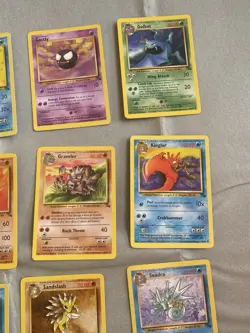Pokemon Fossil complete uncommon/ common set of cards - Image 3