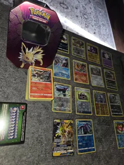 Pokemon Vintage Lot (95 Cards) With Box 🔥 NM/MT or Better - Image 1