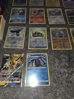 Pokemon Vintage Lot (95 Cards) With Box 🔥 NM/MT or Better - Image 3