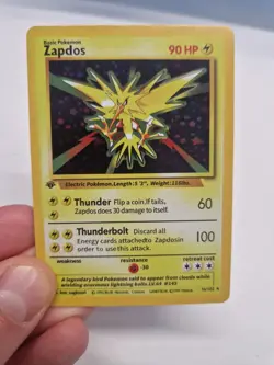 Zapdos 1st Edition - Pokemon 16/102 Base Set 1999 - Holo Artcard/Deko - Image 1