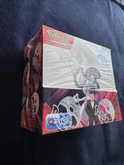 Pokemon TCG Scarlet & Violet - Destined Rivals Booster Box In Acrylic Case - Image 3