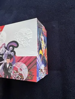 Pokemon TCG Scarlet & Violet - Destined Rivals Booster Box In Acrylic Case - Image 4