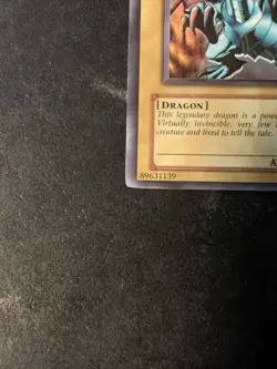 Yugioh Blue Eyes White Dragon LOB-001 Foil Shift Misprint Error (See Pics!) - Image 5
