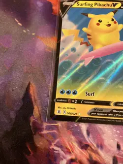 SURFING PIKACHU V 008/025 - Ultra Rare - Celebrations - Pokemon Trading Card TCG - Image 2