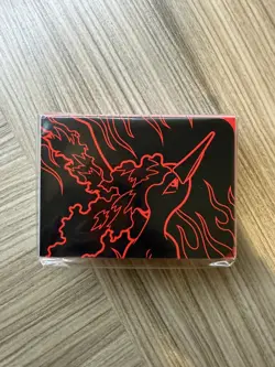Pokemon TCG | Team Rocket's Moltres ex Ultra-Premium Collection Deck Box - Image 5