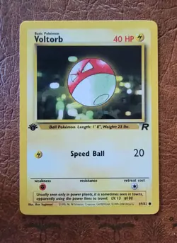 Voltorb #69/82 Team Rocket 1st Edition Pokemon TCG Dent - Image 1