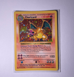 Pokemon TCG Charizard 4/102 Shadowless Base Set Holographic Ungraded - Image 1
