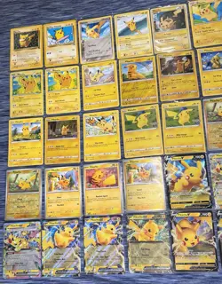 Pikachu 40 Cards Lot - English • Vintage - Modern • Holo/NH • Most Near Mint - Image 3