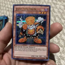 Junk Synchron DUSA-EN074 Duelist Saga 1st Edition - Image 1