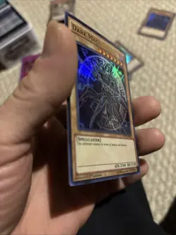 Yu-Gi-Oh Dark Magician MVP1-EN054 Ultra Rare Limited Edition - Image 3