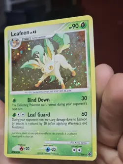 Pokemon TCG Leafeon 7/100 Majestic Dawn LP/MP With Holo Bleed And Swirl - Image 4