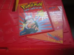 POKEMON CARD RED STORAGE BOX JUST STUFF LIDDED 1995 VINTAGE STORE TONS OF CARDS! - Image 4