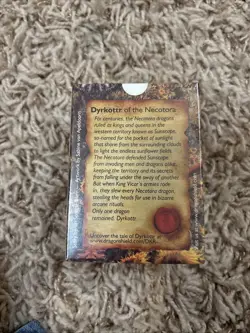 Dragon Shield 100 Standard Card Sleeves Tangerine Classic - Image 5