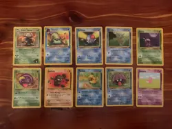 10 VINTAGE Pokemon Cards from Classic WOTC Sets!! - Image 1