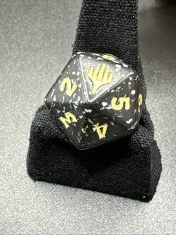x1 MTG: Final Fantasy: Prerelease Spindown Die (Yellow) - Image 3