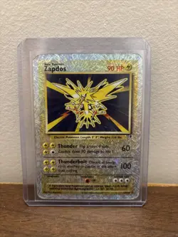 Pokemon TCG Zapdos 19/110 Legendary Collection Reverse Holo USED - Image 1