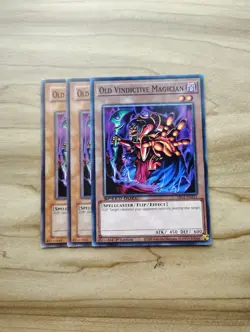 Yu-Gi-Oh! - Old Vindictive Magician 3X - Complete Playset Of Common Cards - Image 1