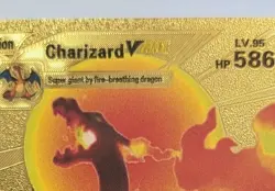 Pokemon Charizard VMAX 586hp Gold Foil Fan Art Collector Card TCG - Image 3