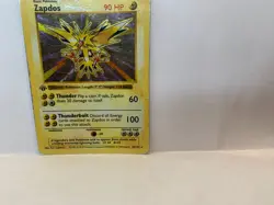 Vintage Zapdos 16/102 Base Set 1st Edition Shadowless Rare Holo Pokemon Card - Image 4