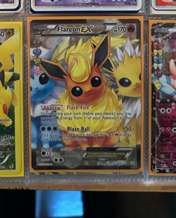 NM! Flareon EX RC28/RC32 Generations Ultra Rare Pokemon Card - Image 1
