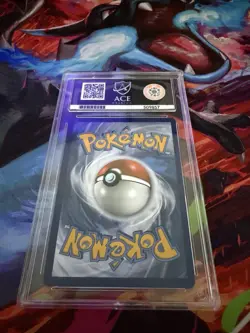 Surfing Pikachu v 008/025 | Celebrations | Ace 10 | Pokemon TCG - Image 2