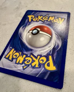 Pokemon TCG Pikachu Base Set 1st Edition YELLOW CHEEKS SHADOWLESS - Image 3