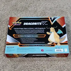 Pokemon Dragonite v Collection Box Evolving Skies Pack - Image 4
