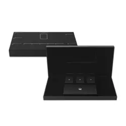 Pokemon TCG Classic Collection Box (English) - New & Sealed FAST POSTAGE - Image 4