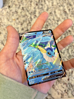 Vaporeon V SWSH150 SWSH: Sword & Shield Promo Cards Holo - Image 3