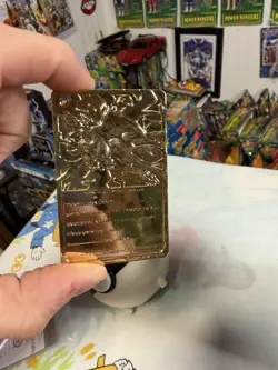 Pokemon Charizard 23K Gold Plated Trading Card Pokeball (1999 Burger King) - Image 3