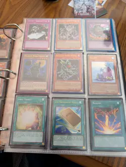Yu-Gi-Oh Binder Collection. 560+ Cards With Extra Pages. Mixed Rarities!! - Image 4