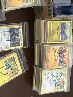 25 Pokemon Cards [NO ENERGY/TRAINER] (FAST SHIPPING) MAY BE DUPLICATES - Image 2