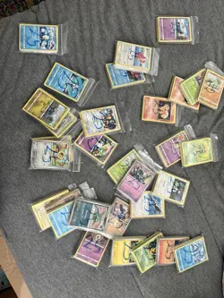 25 Pokemon Cards [NO ENERGY/TRAINER] (FAST SHIPPING) MAY BE DUPLICATES - Image 4