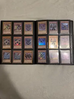 Yu-Gi-Oh Collection Lot Binder - Image 4