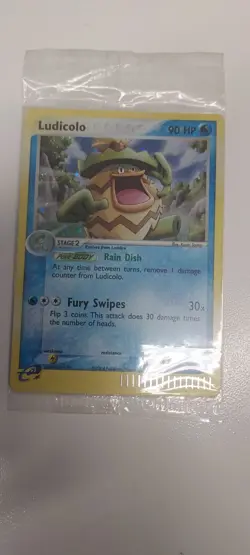 Pokemon TCG Ludicolo #020 Black Star Promo Card pokemon e reader card original - Image 5