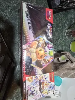 Pokemon Scarlet & Violet Prizmatic Evolutions Surprise Box - Image 1