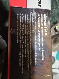 Pokemon Scarlet & Violet Prizmatic Evolutions Surprise Box - Image 4