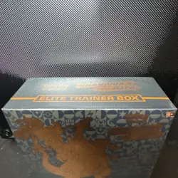 Pokemon Champion's Path Elite Trainer Box Charizard Booster English - Image 2