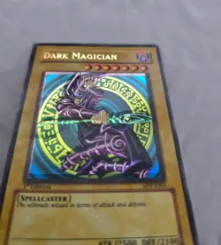 Yu-Gi-Oh! Dark Magician SDY-E005 1st Edition Error Misprint Foil Shift - Image 2