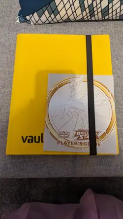 Pokemon TCG Brilliant Stars Partial Set Near Mint Vault X Strap Binder Yellow - Image 1