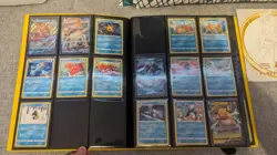 Pokemon TCG Brilliant Stars Partial Set Near Mint Vault X Strap Binder Yellow - Image 4