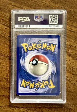 1999 POKEMON BASE SET 1ST EDITION #8 MACHAMP-HOLO PSA 8 - Image 2